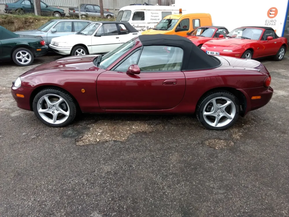 Mazda MX-5 NB