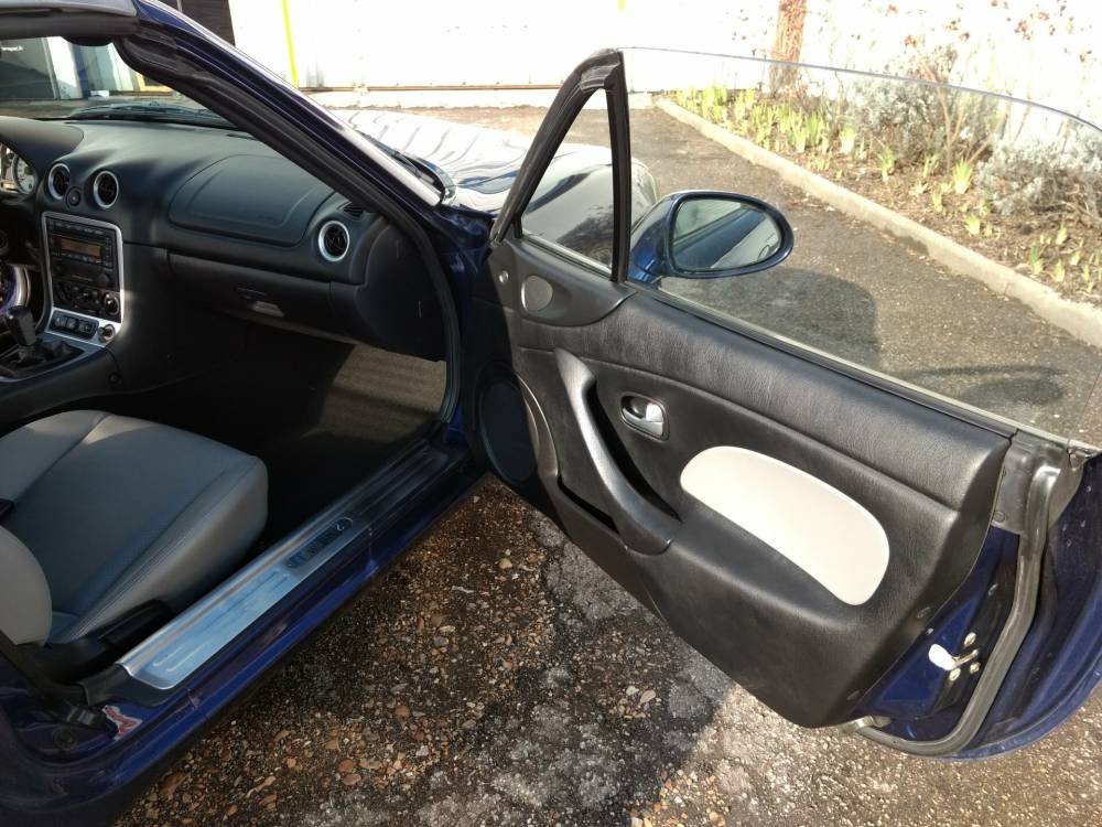 Mazda MX-5 NB
