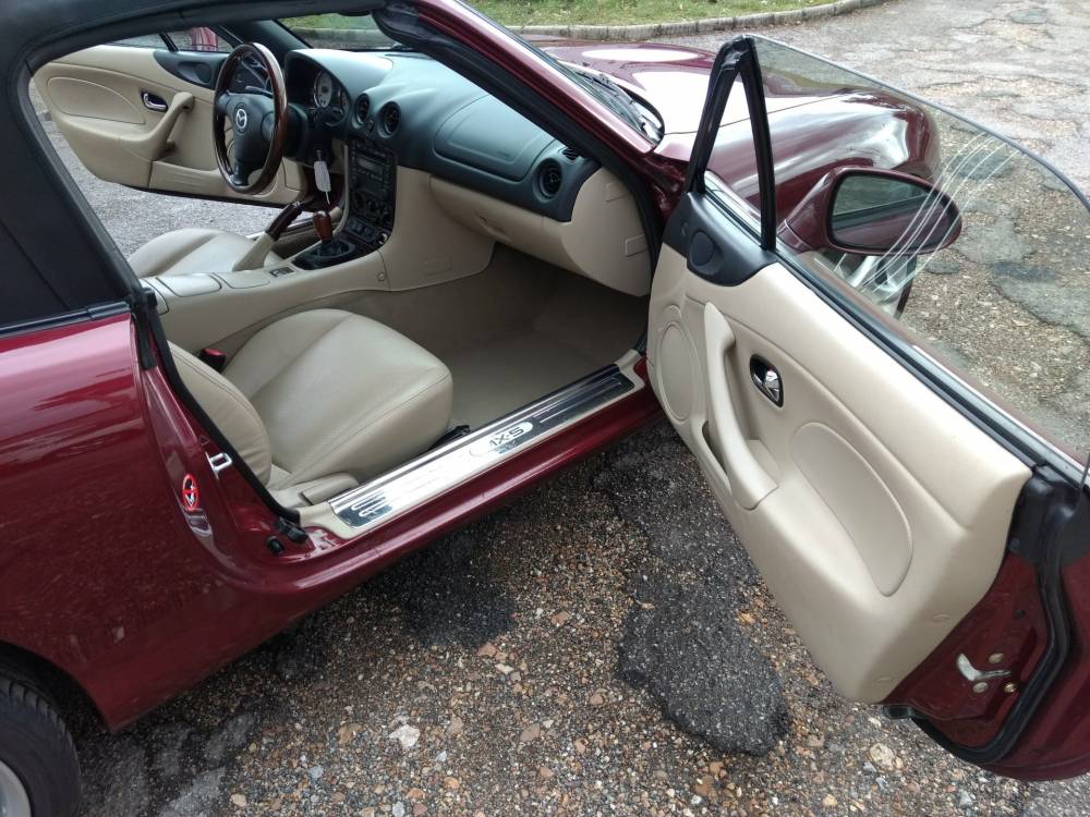 Mazda MX-5 NB